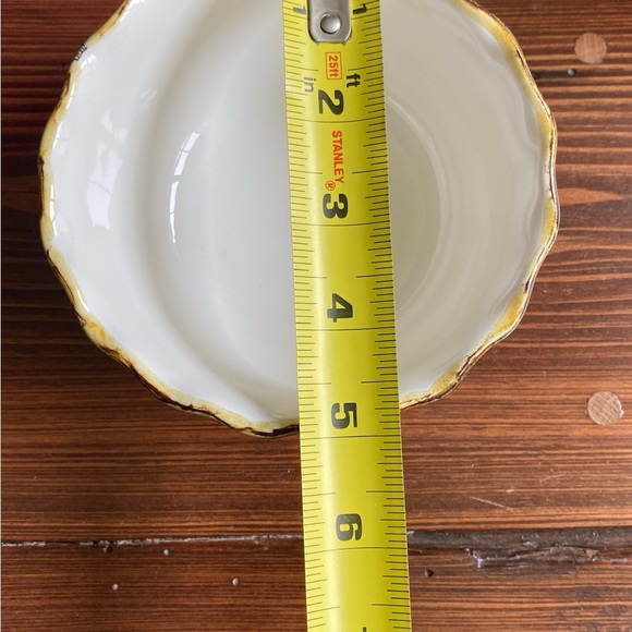 Sur La Table Ceramic Fluted Nesting Bowls - Picture 6 of 9